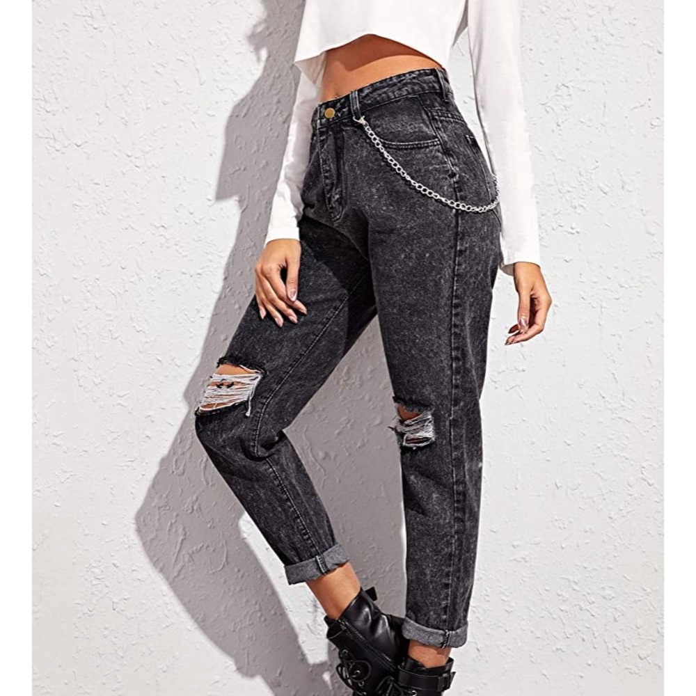 high wasted tampered black jeans